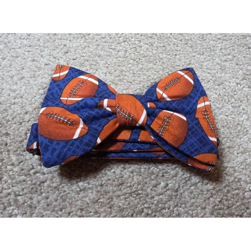 Beau Ties Vermont COTTON Bow Tie AOP  FOOTBALLS BLUE‎ SELF TIE NEW